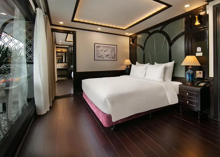 Hermes Cruises 5* Ha Long