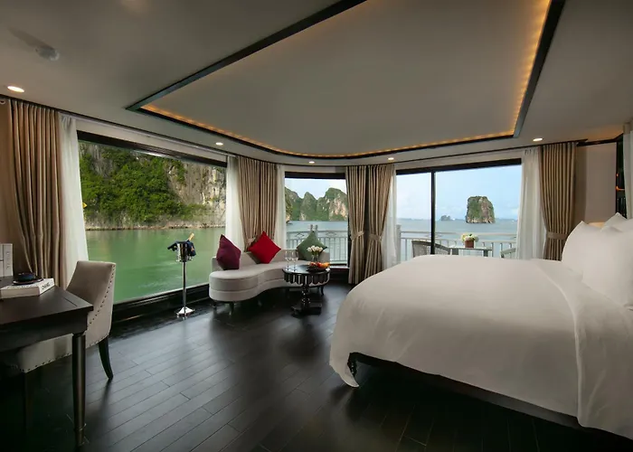  Hermes Cruises Ha Long